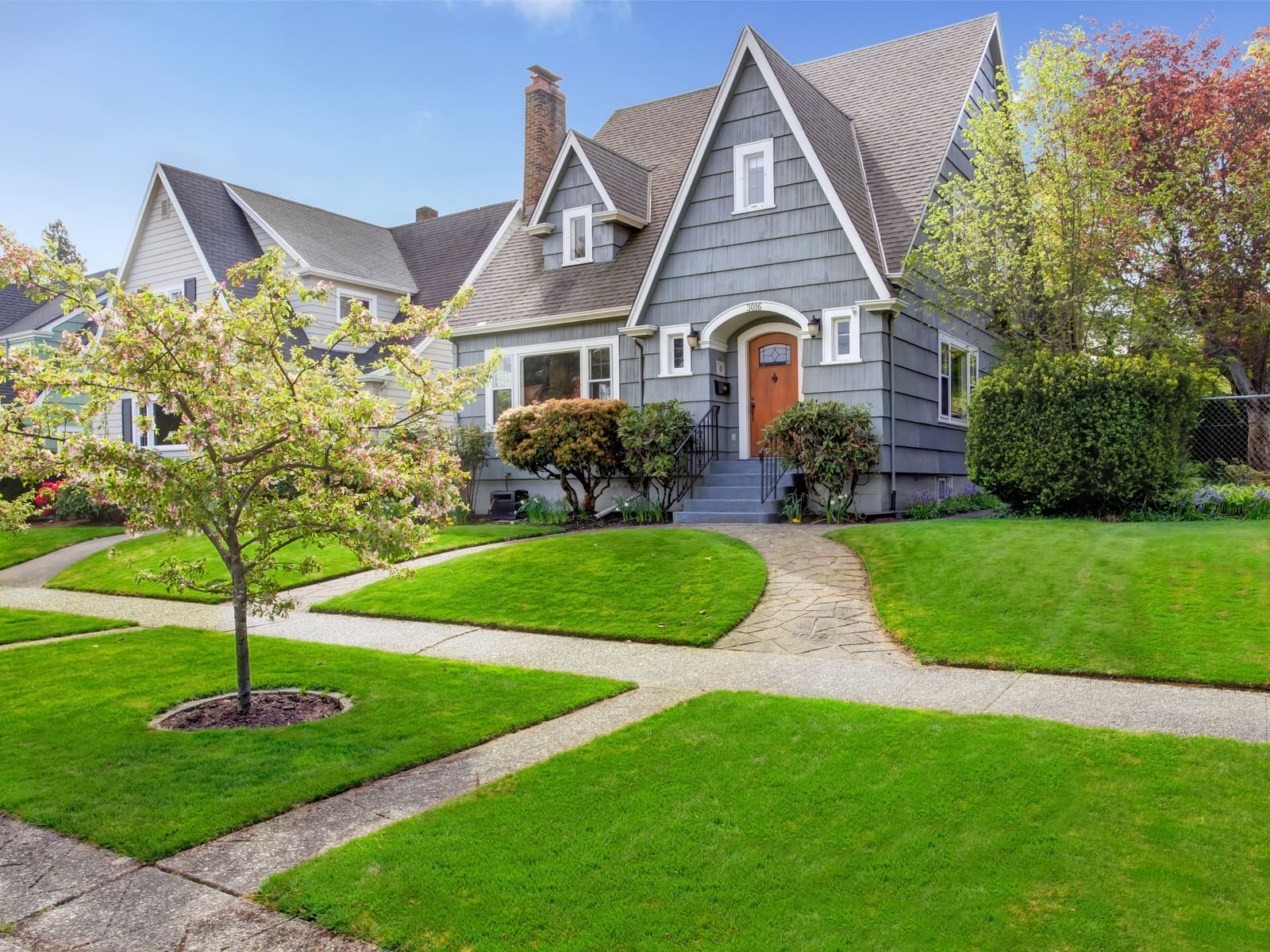 How to Recycle Lawn Waste Responsibly
